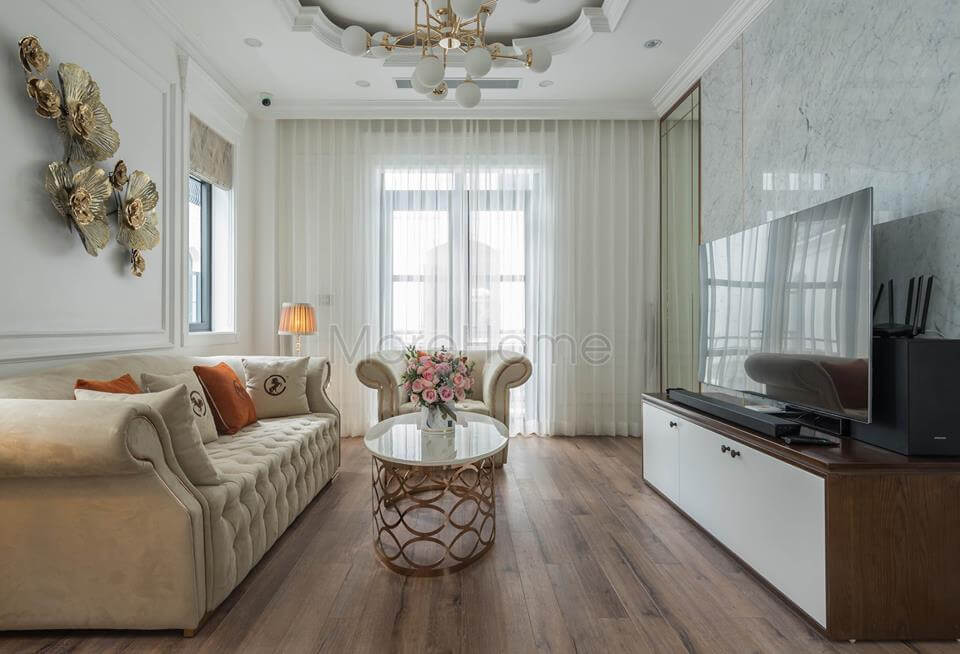 Sofa bọc nỉ được sản xuất bởi MoreSofa - thiết kế chuẩn mực, thẩm mỹ cao, bền bỉ với thời gian Theo dõi các mẫu thiết kế phòng khách ưa chuộng nhất hiện nay